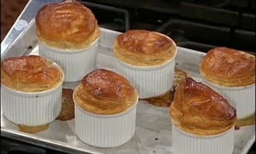 Video: Martha's Classic Chicken Pot Pie | Martha Stewart