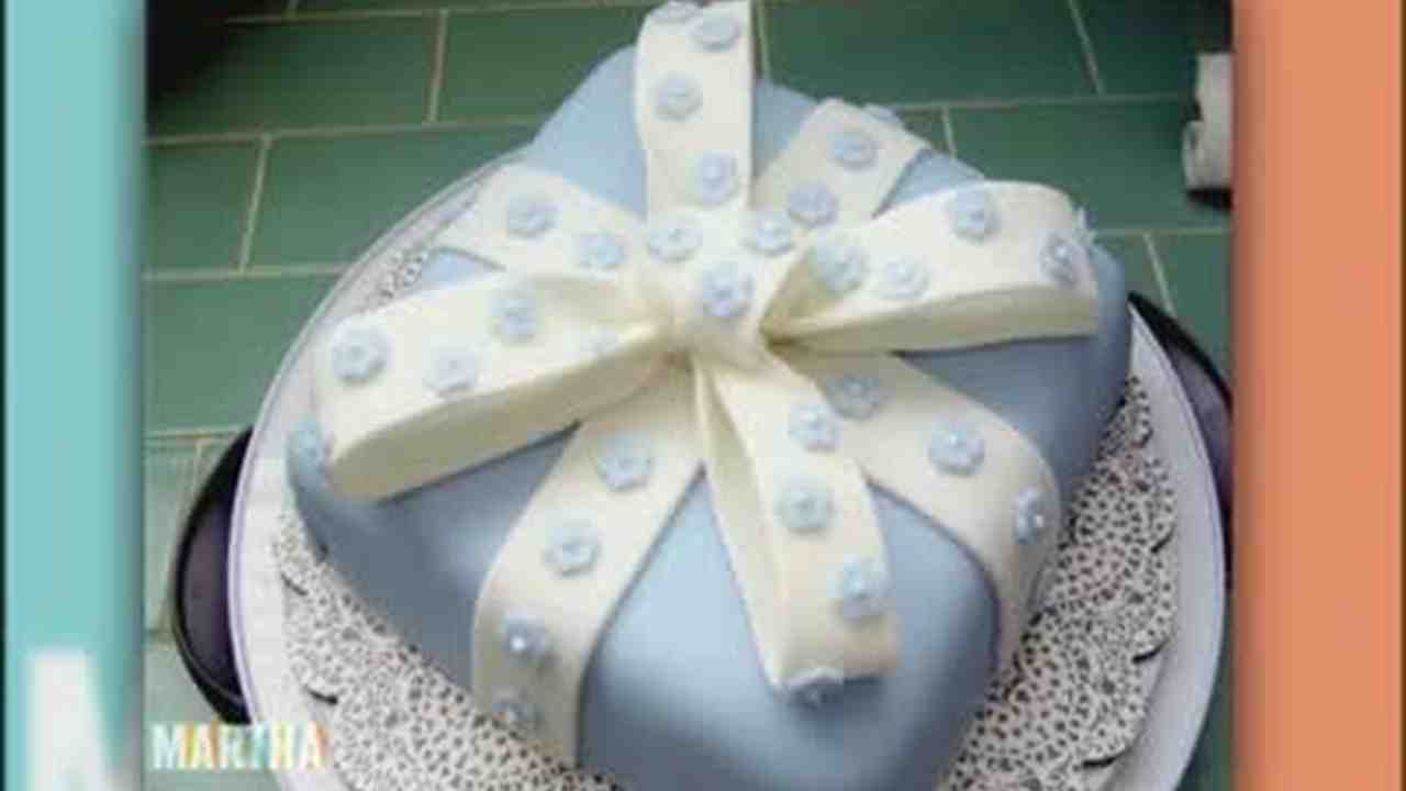 Video Quick Fondant Cake Decor Martha Stewart