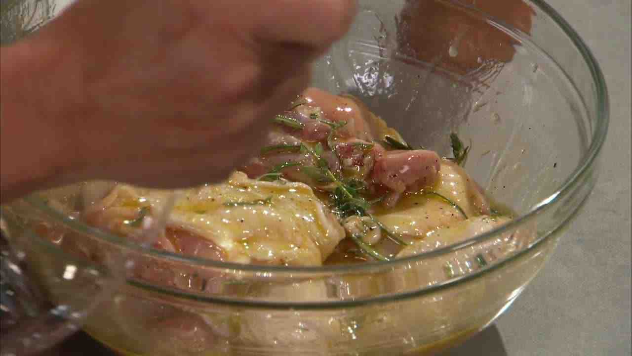 Easy chicken thigh recipes baked Easy chicken thigh recipes baked
