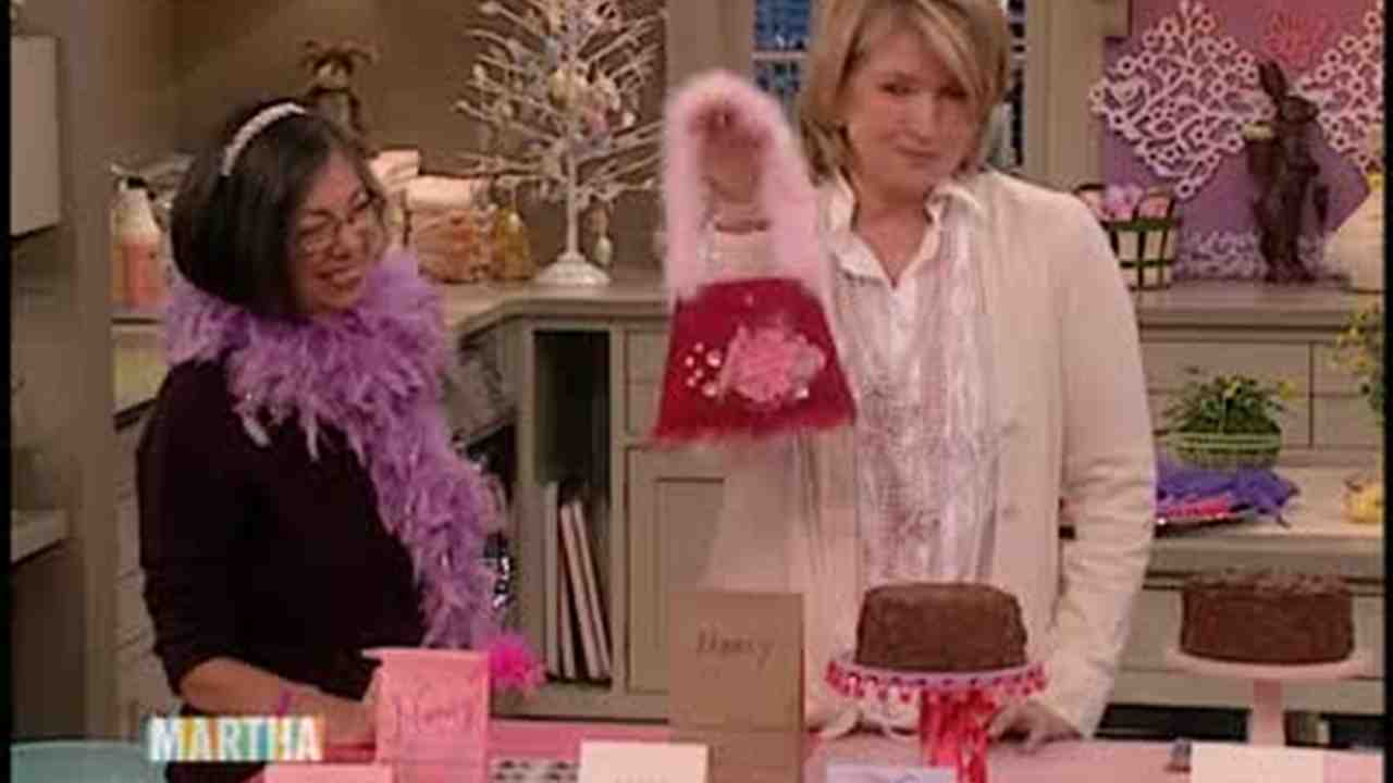 Video Jane O Connor And Fancy Nancy Party Martha Stewart