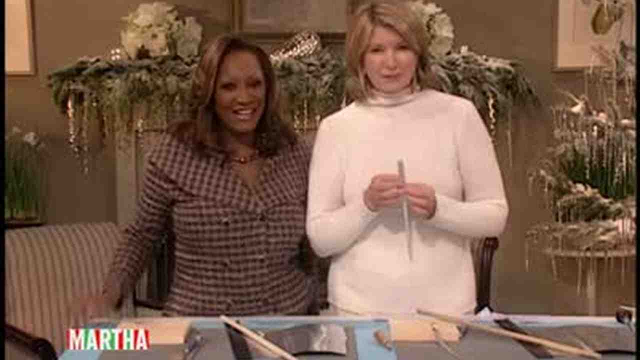Video How To Make Foil Icicle Decorations Martha Stewart