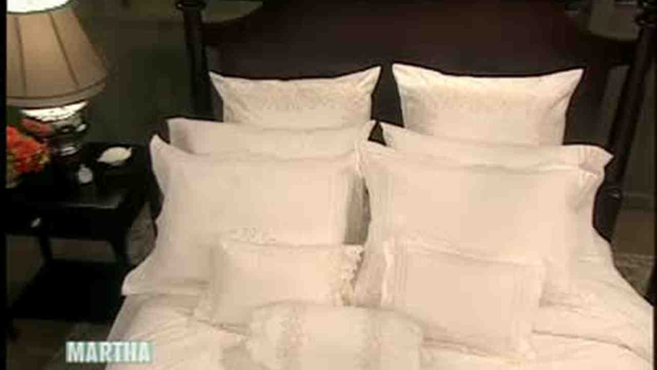 Video How To Put A Duvet In A Duvet Cover Martha Stewart