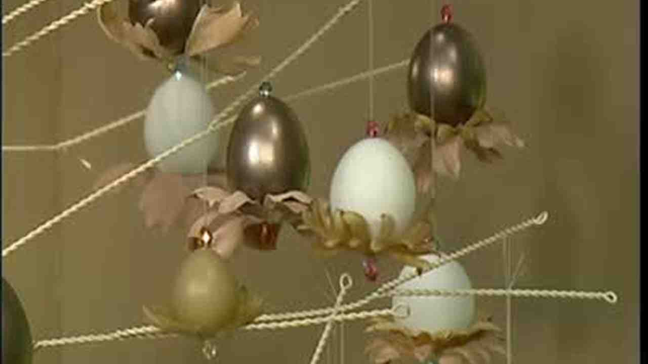 Video Decorating And Hanging Blown Out Eggs Martha Stewart