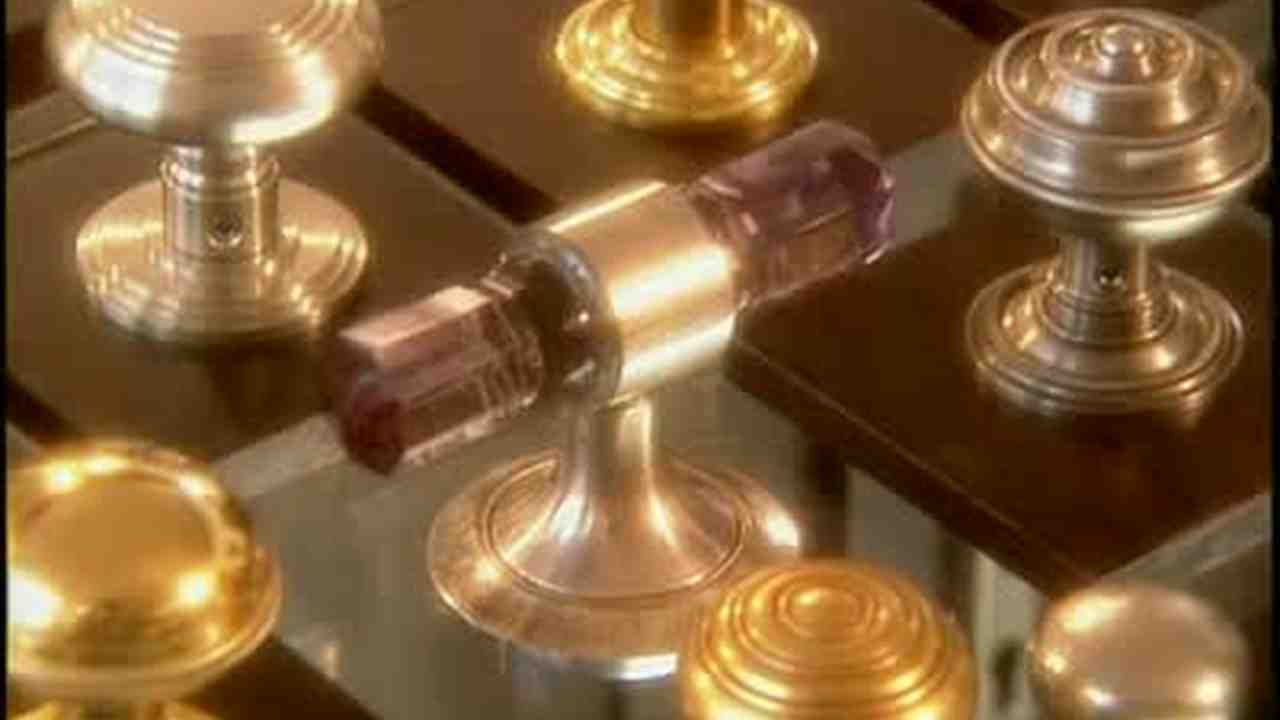 Video A Visit To An Antique Door Knob Showroom Martha Stewart