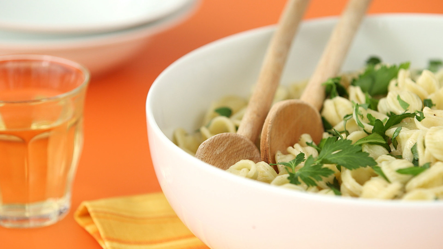 Video Fresh Herb Pasta Salad Martha Stewart