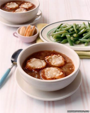 French Onion Soup with Cheese Toasts Recipe | Martha Stewart