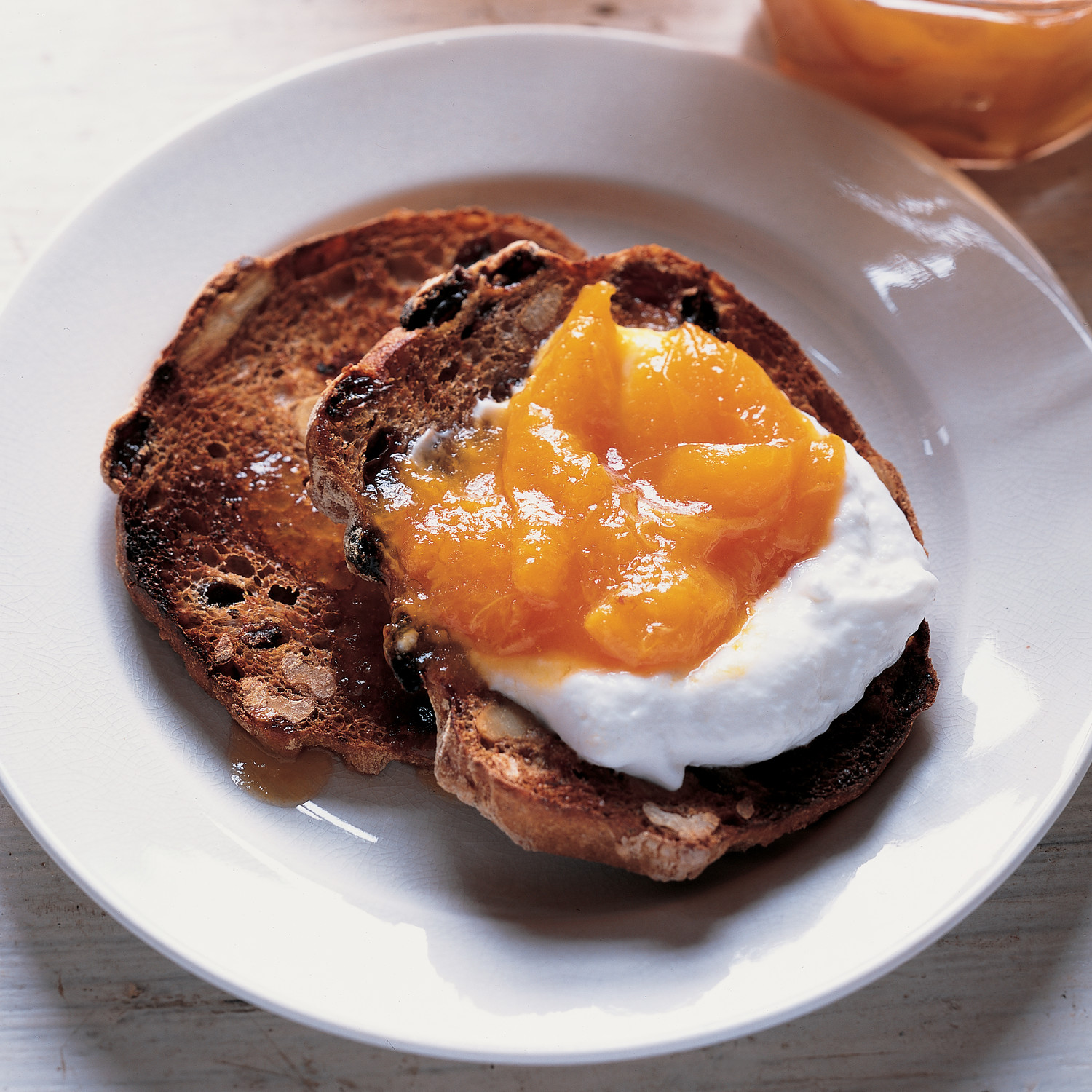 Apricot HoneyGinger Jam