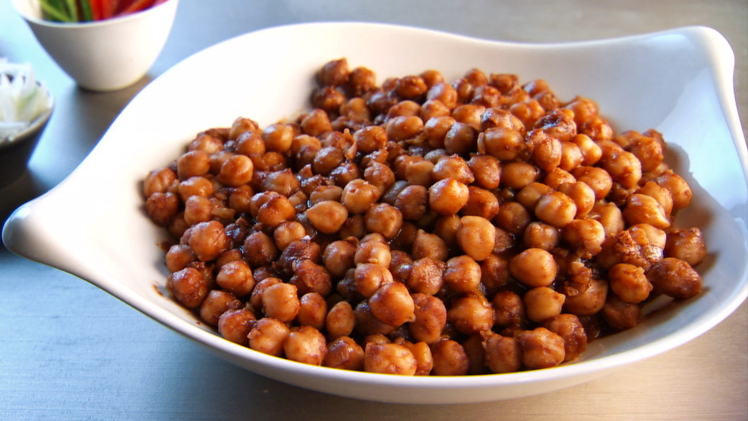 Spicy Indian Chickpeas Recipe & Video | Martha Stewart