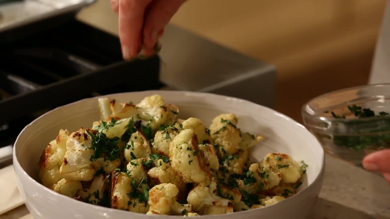Video How to Roast Cauliflower Martha Stewart