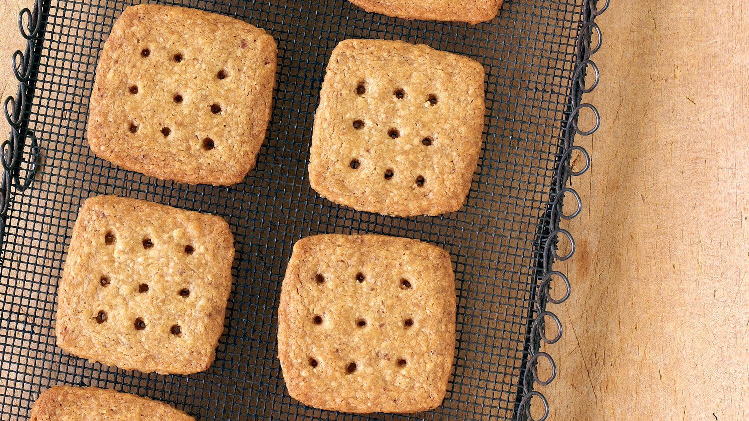 Brown Sugar And Pecan Shortbread Cookies Recipe And Video Martha Stewart