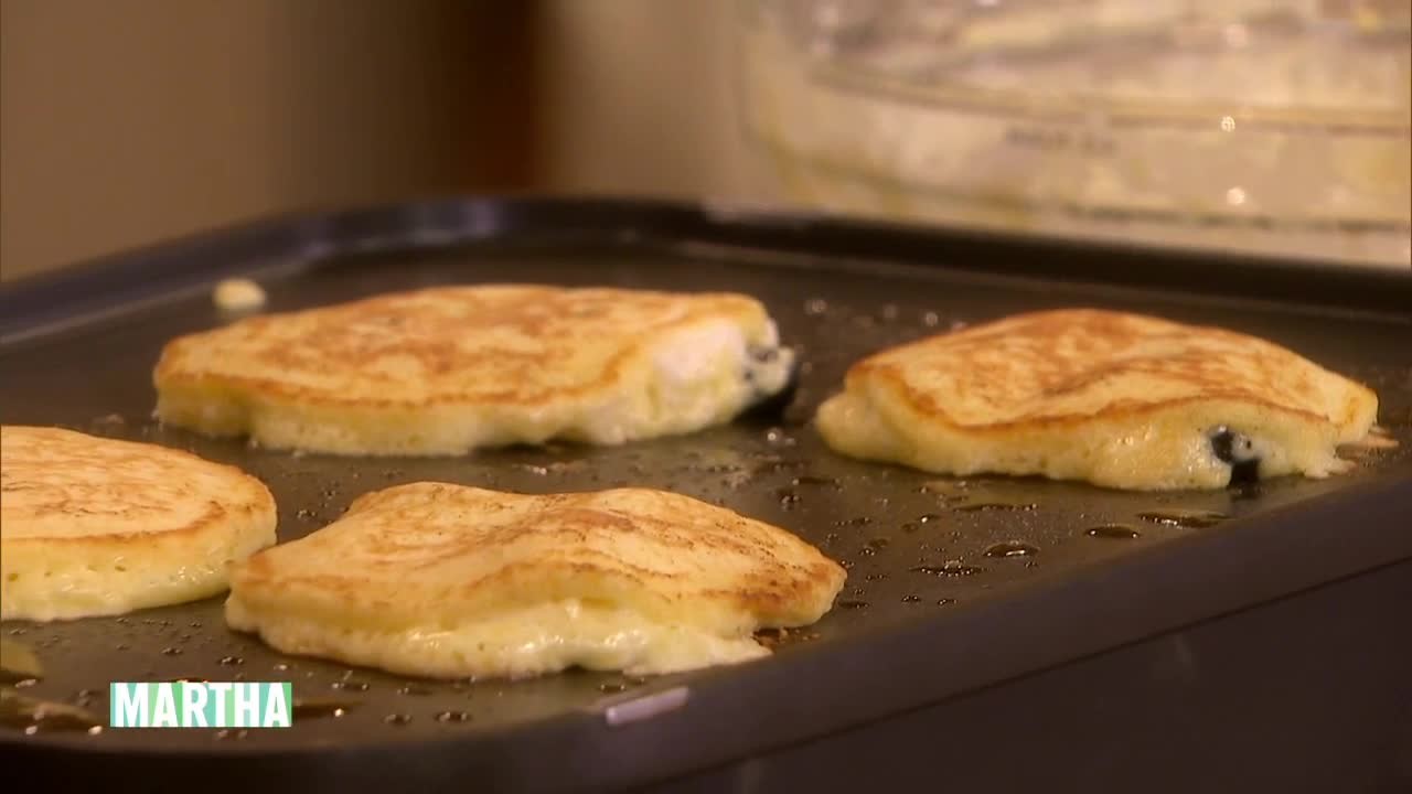 Video Clinton Street Bakery Pancakes Martha Stewart