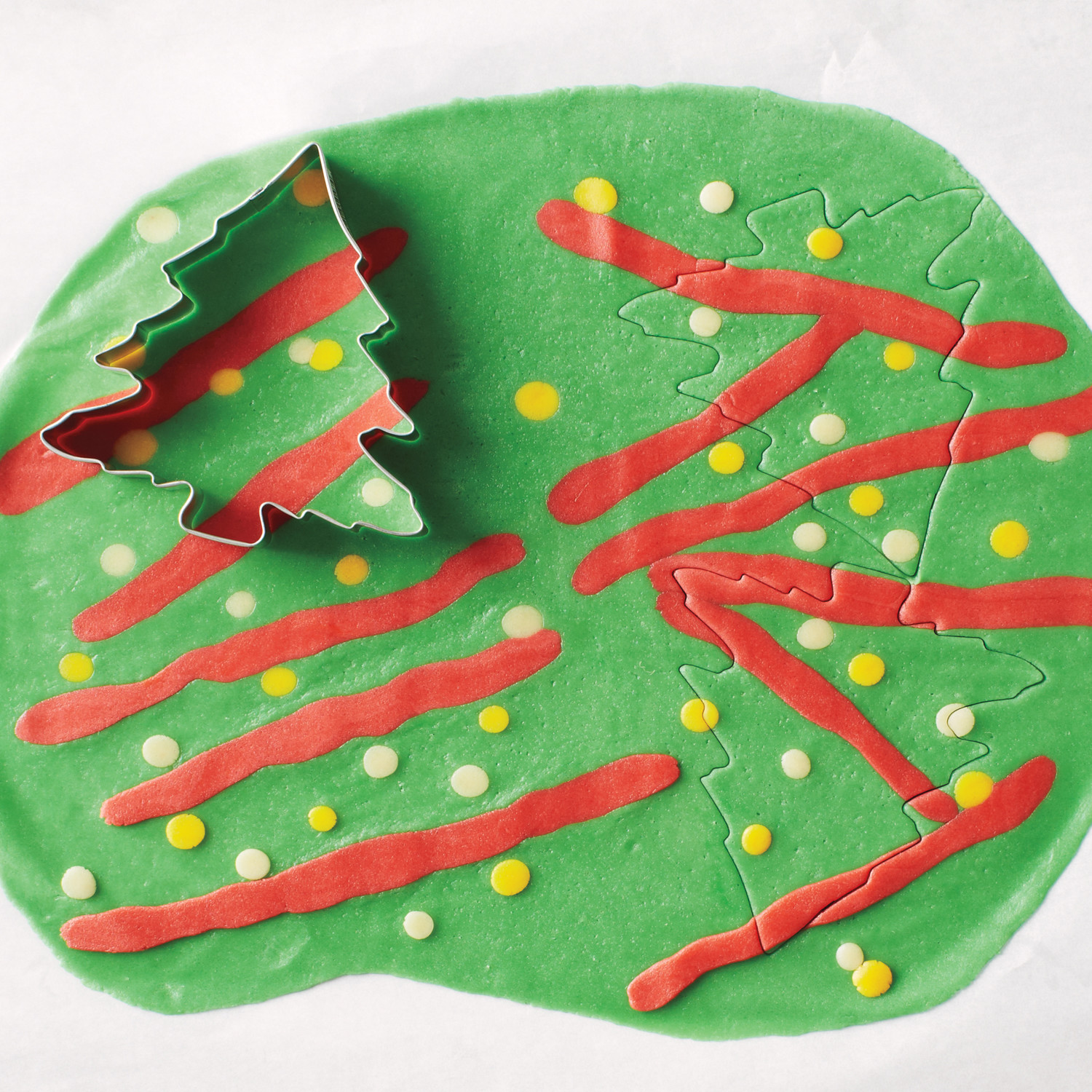 Christmas Cutout Cookies Recipe 2021