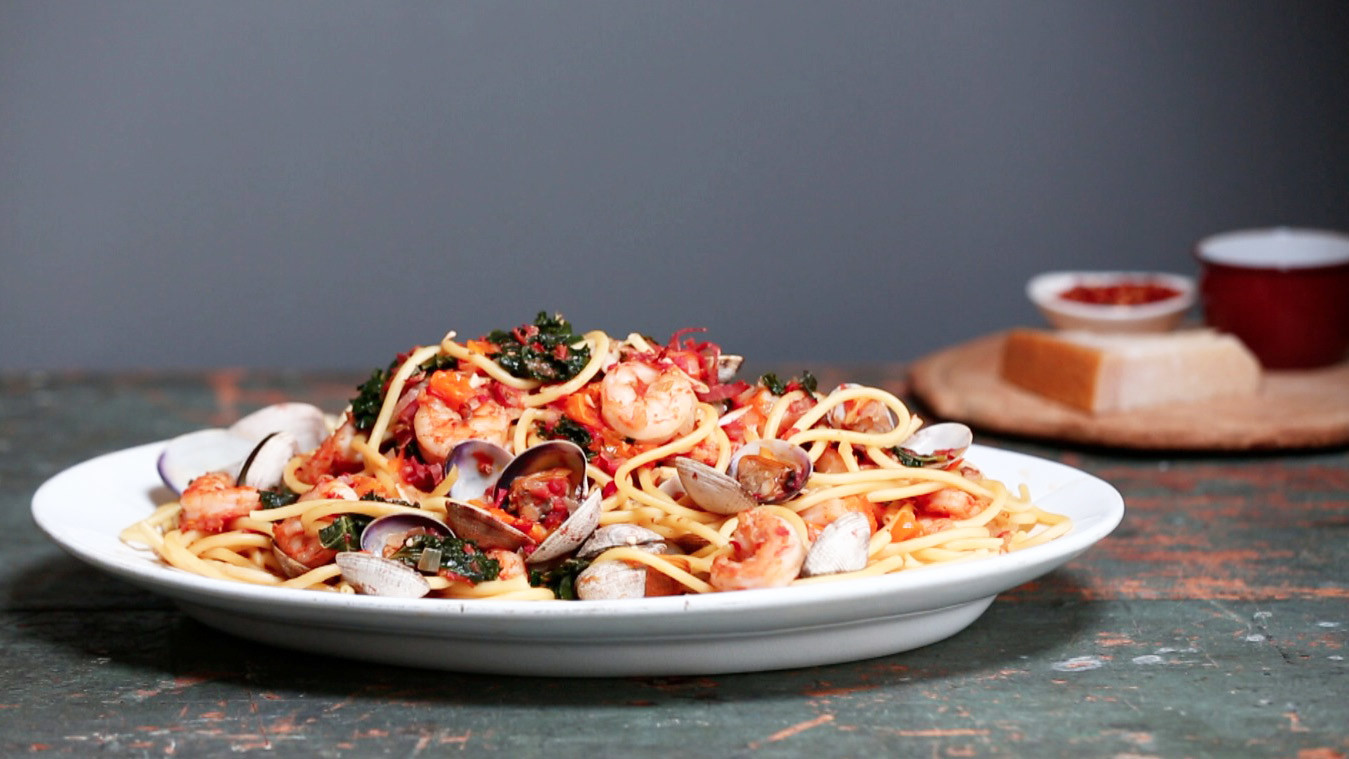 Video: Emeril's Shrimp, Clams, Kale and Pasta | Martha Stewart