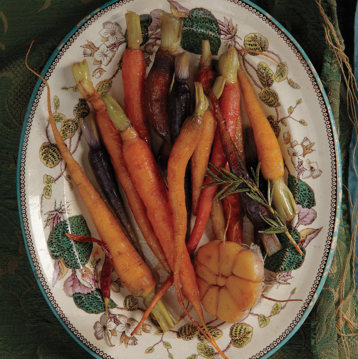HoneyGlazed Carrots with Garlic
