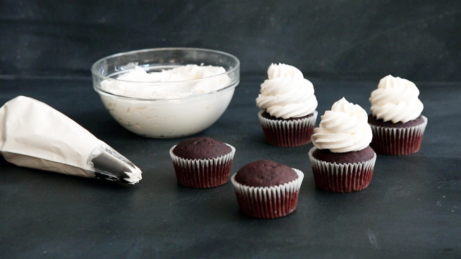 Video The Trick to Making Swiss Meringue Buttercream Martha Stewart