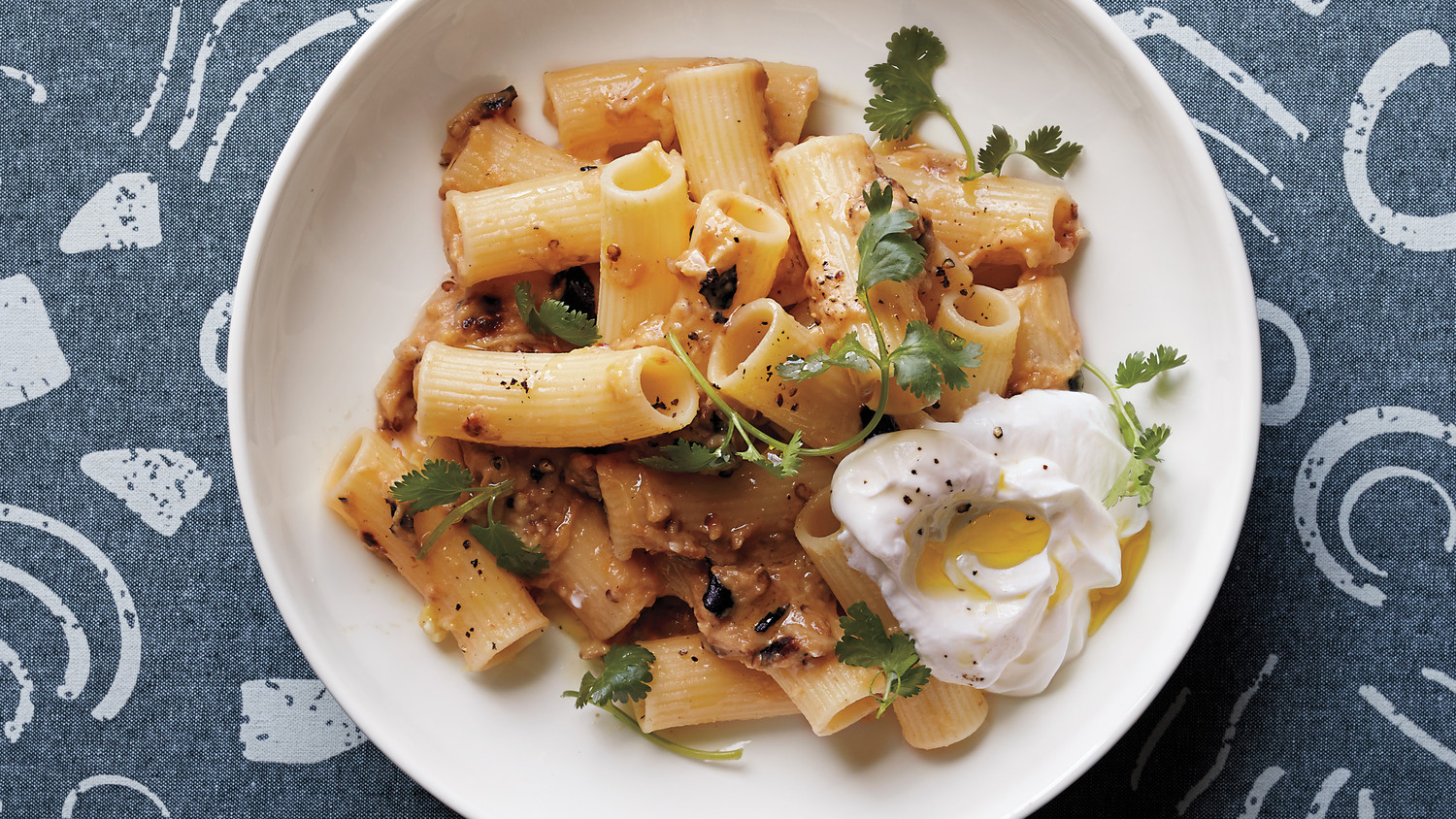 Rigatoni with Eggplant and Yogurt