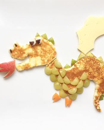 cute-pancakes-dragon