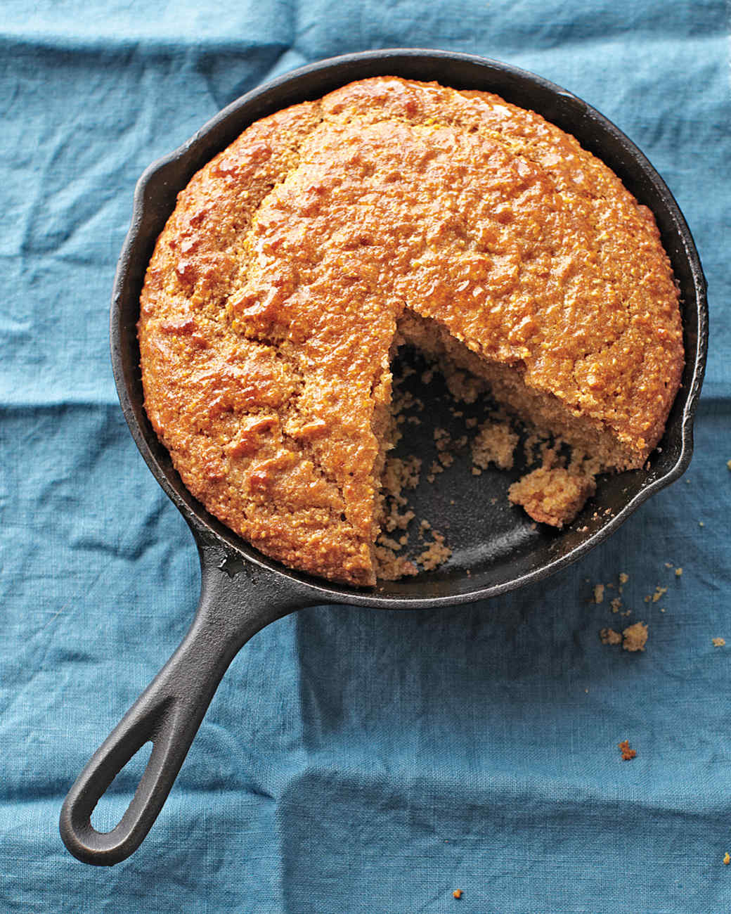 WholeGrain Skillet Cornbread Recipe & Video Martha Stewart