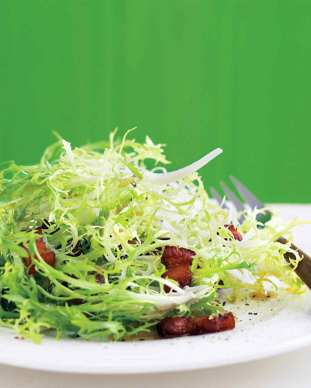Frisee Salad with Warm Bacon Vinaigrette