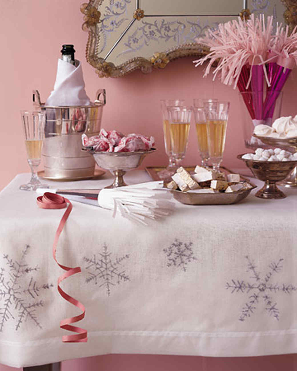 Snowflake Tablecloth 