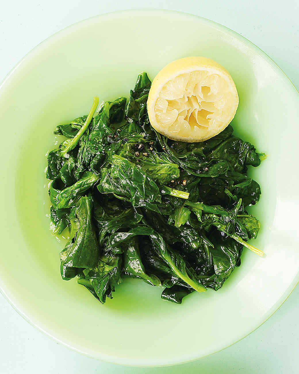 Sauteed Spinach with Garlic and Lemon Recipe | Martha Stewart