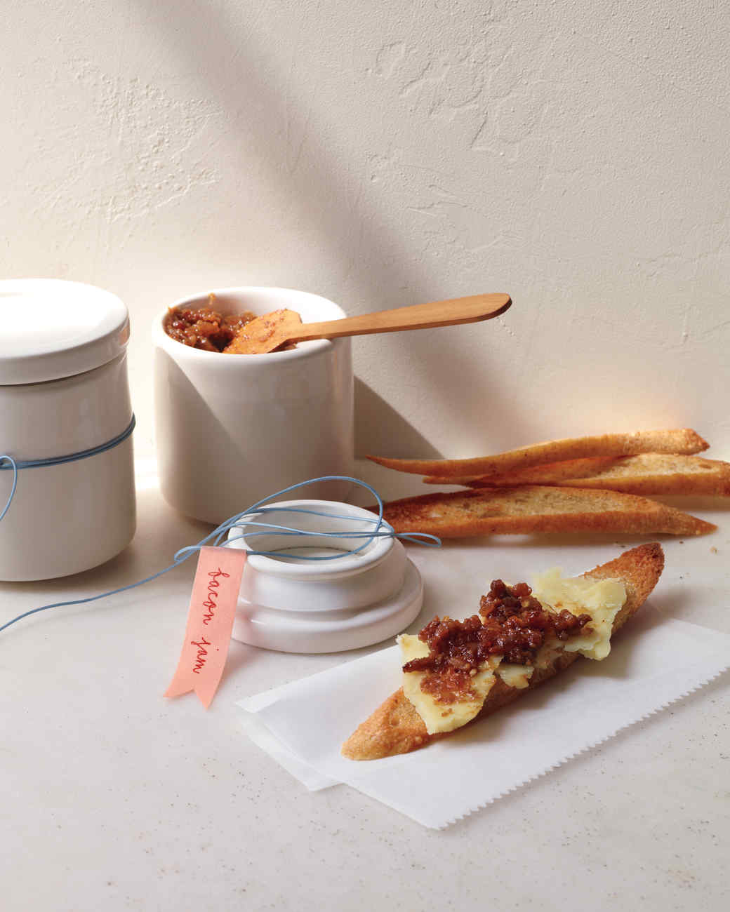 DIY Holiday Food Gifts for Everyone on Your List | Martha Stewart