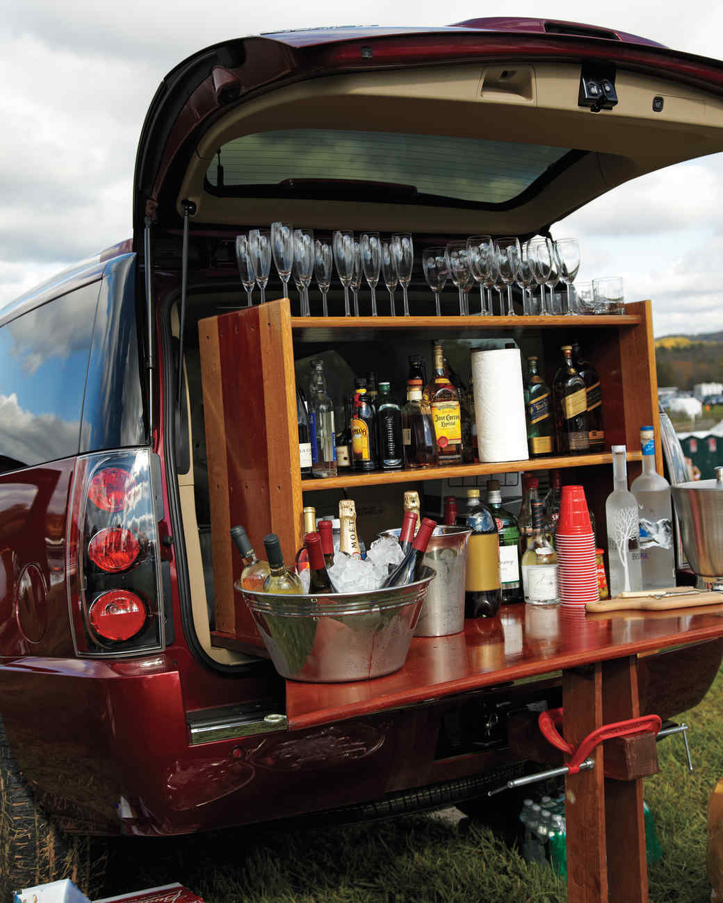 Tailgating at Moorland Farm Martha Stewart