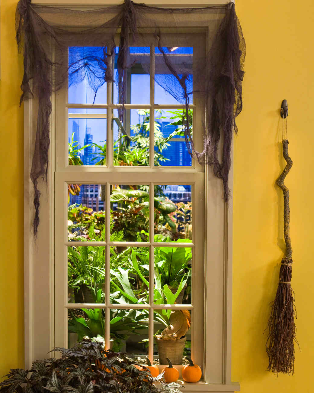 Hanging Halloween Decorations & Video Martha Stewart