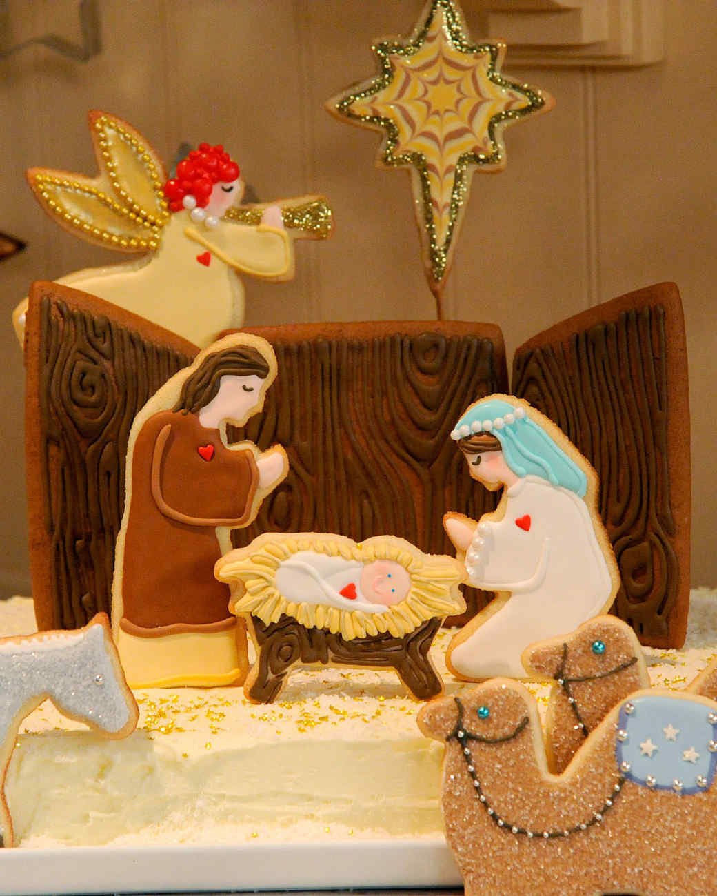 Gingerbread Nativity Creche Recipe & Video Martha Stewart