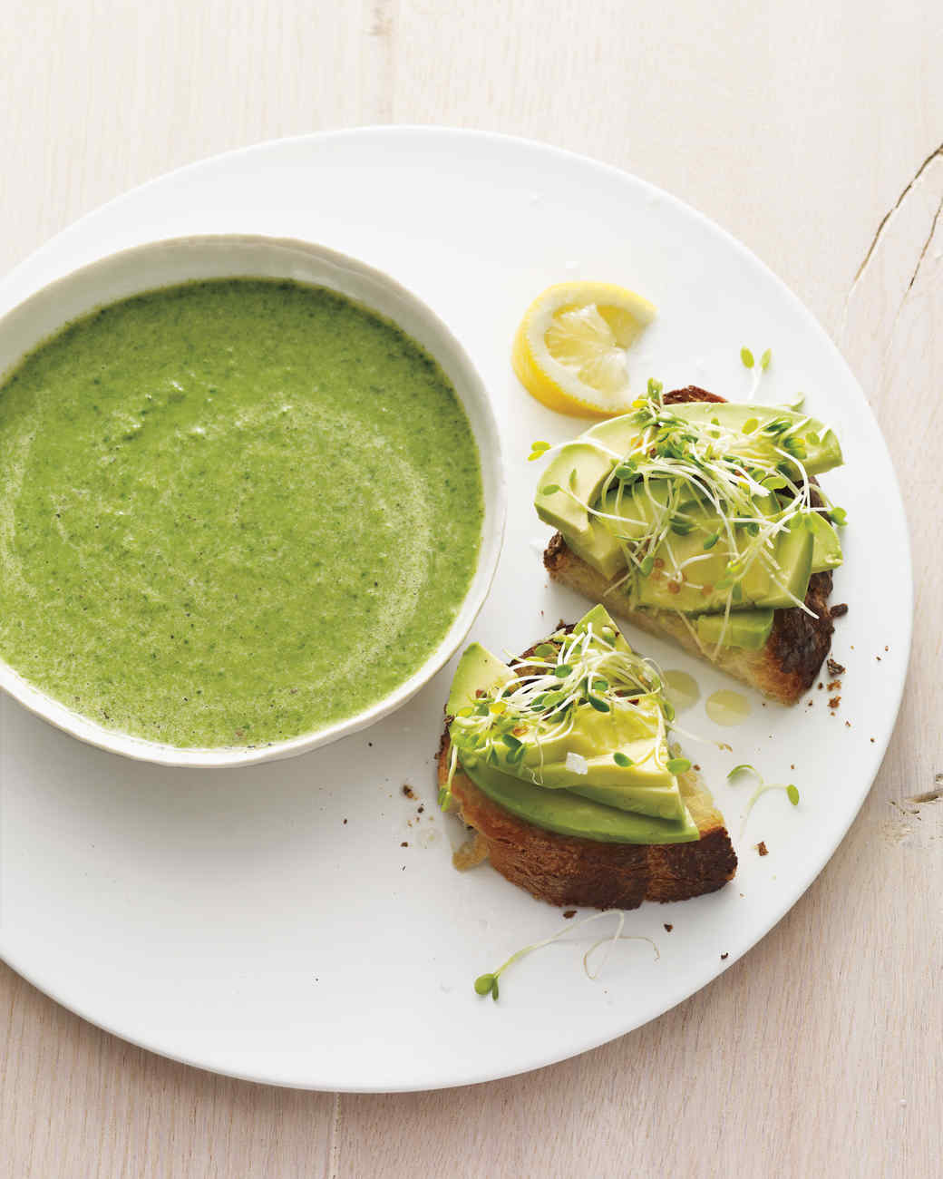 Broccoli-Spinach Soup with Avocado Toasts