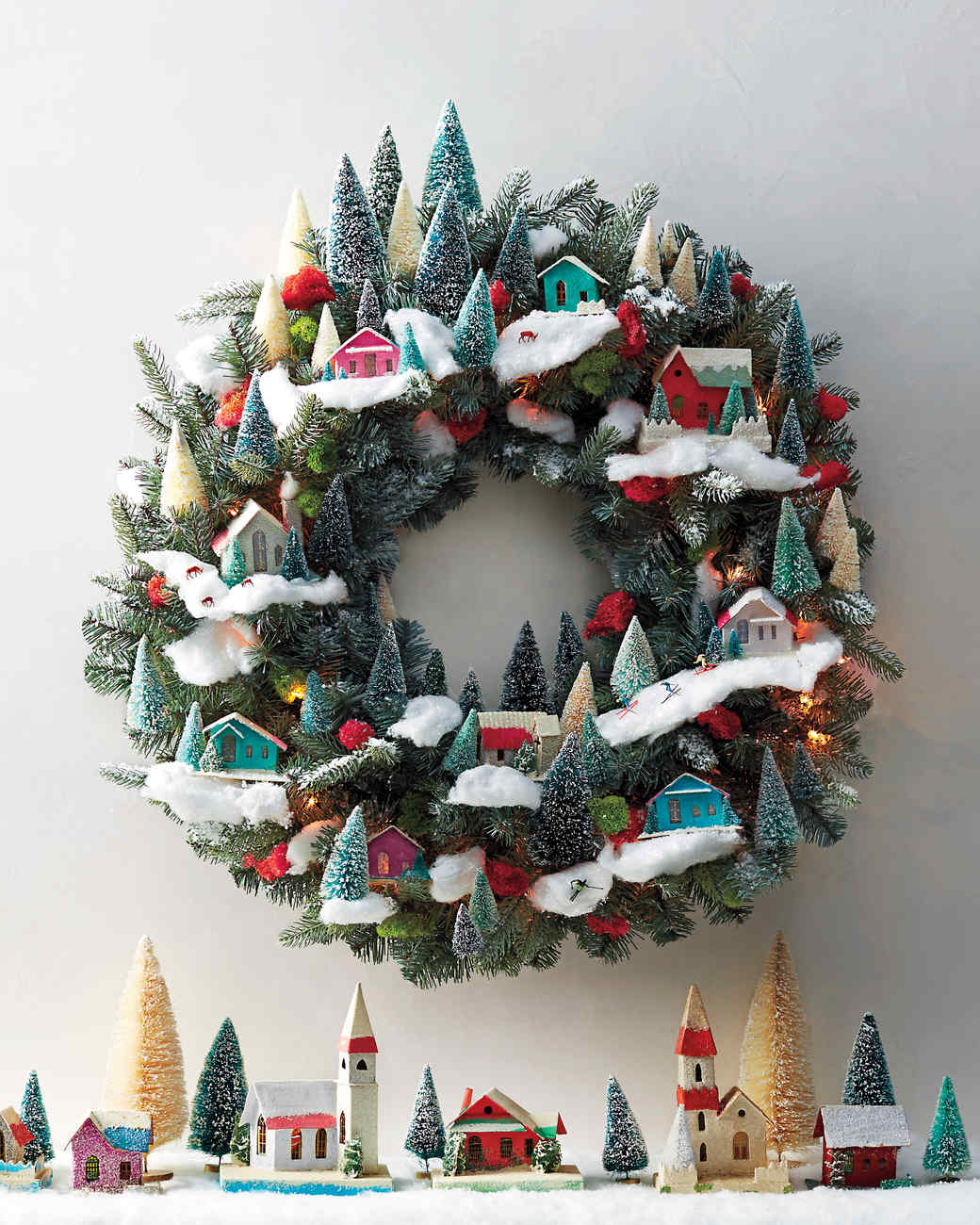 Our 10 Most Amazing Christmas Wreaths | Martha Stewart