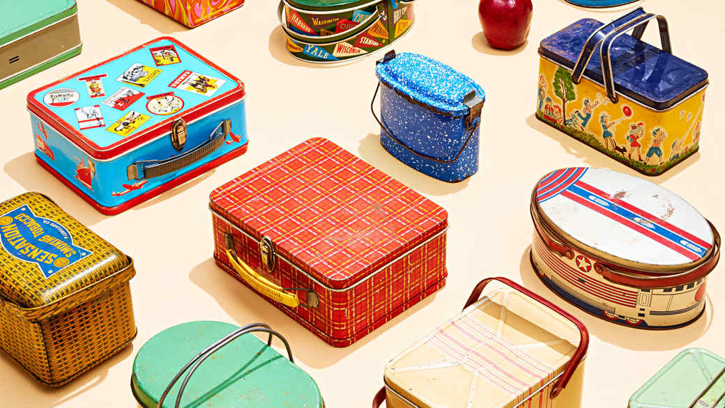 vintage metal lunch boxes