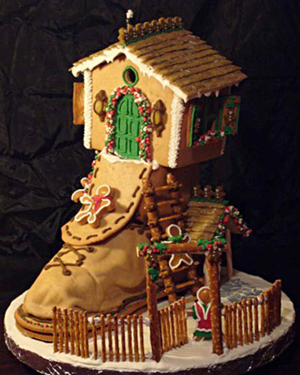 Your Best Gingerbread Houses | Martha Stewart