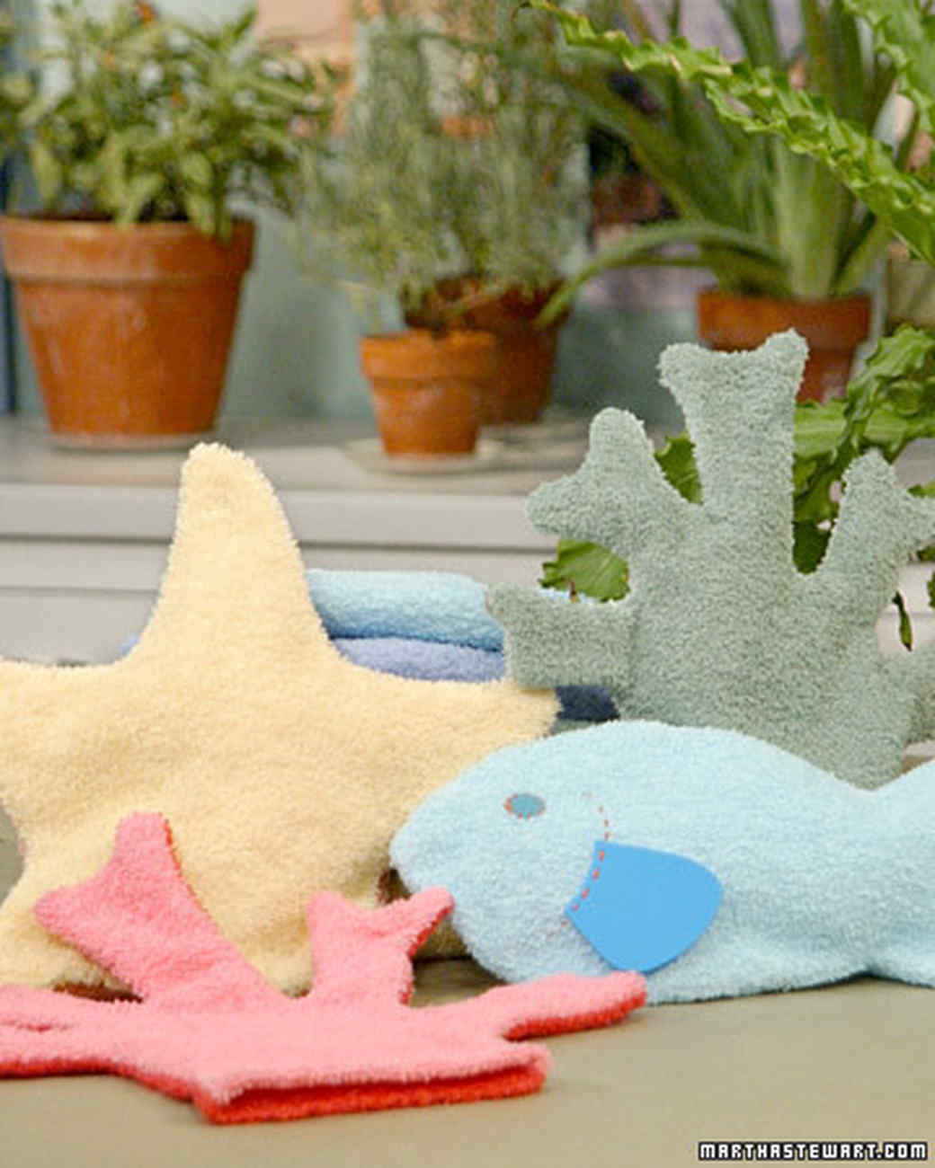 Kids' Bath Mitts & Video Martha Stewart