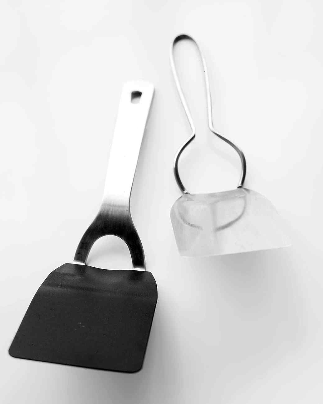 The Right Way to Wash Pots and Pans (Yes, There's a Right Way