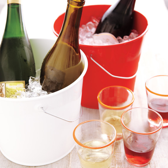 buckets-339-mld108675.jpg