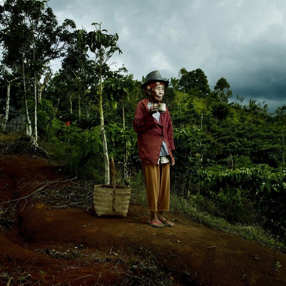 lavazza_calendar_pilla_sumatra_0916