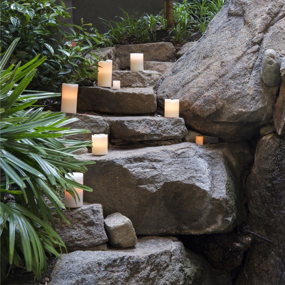flameless-outdoor-candles-0615