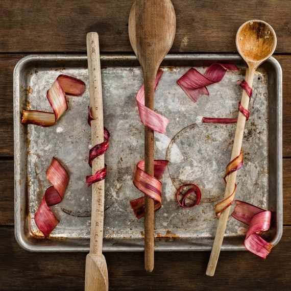 Shape baked rhubarb