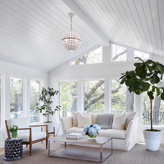 white-sitting-room-1116.jpg (skyword:362782)