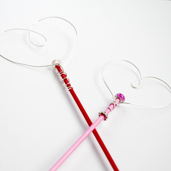 heart-bubble-wands7-0117.jpg (skyword:389114)
