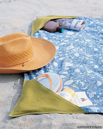 mla102635_0807_beachtowel.jpg