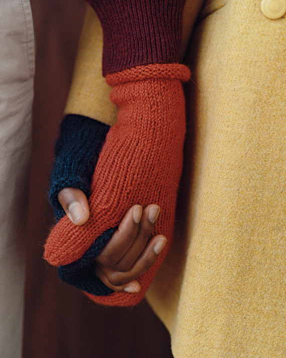 mla104262_0109_knitting10.jpg