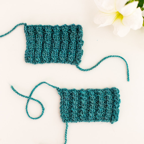 mock-cable-ribbing-0915-3.jpg (skyword:188667)