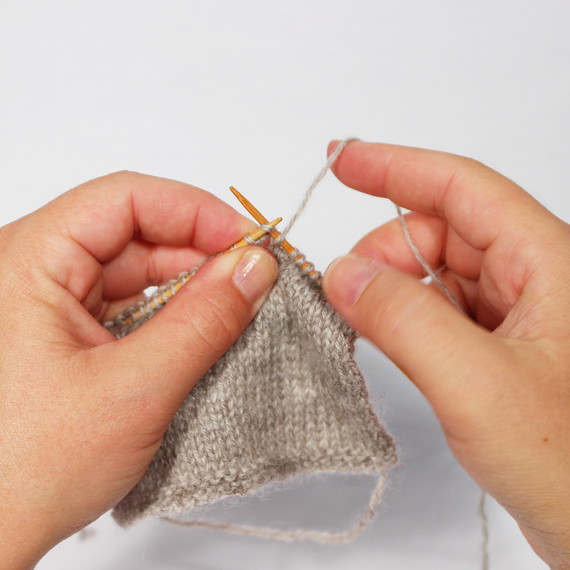 Make-One-Right-Twist-Right-3.jpg (skyword:184109)