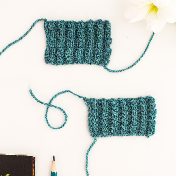 mock-cable-ribbing-0915-2189.jpg (skyword:188679)
