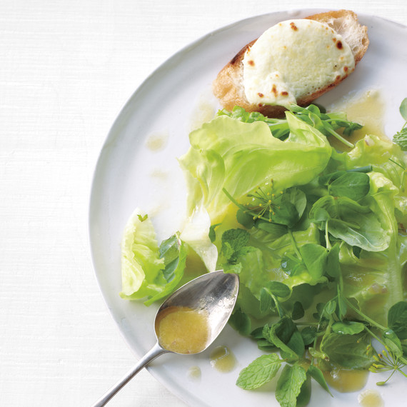 vinaigrette-sauce-msld107999.jpg