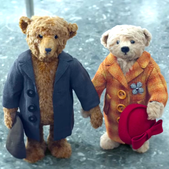 Heathrow Airport Christmas ad 2016 Heathrow Airport Christmas ad 2016