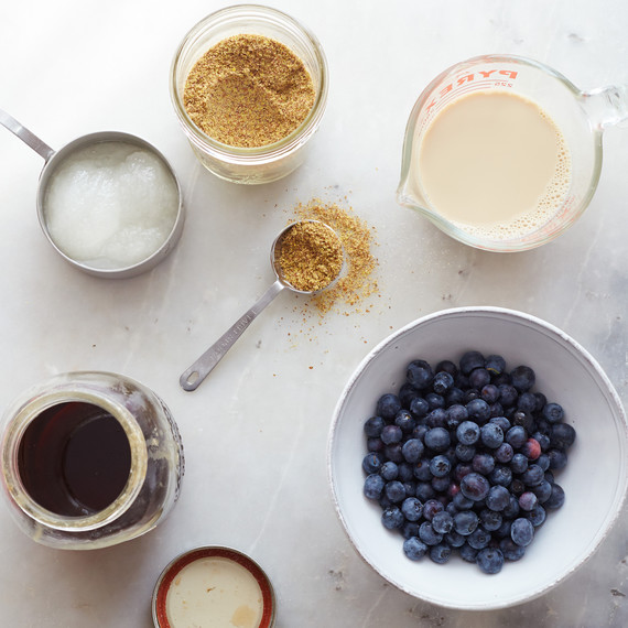 Looking for a Healthy Vegan Breakfast? Try These WholeGrain Blueberry Muffins! Martha Stewart