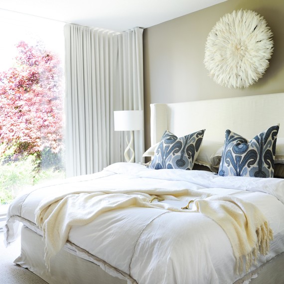 gillian-segal-modern-bedroom-0615